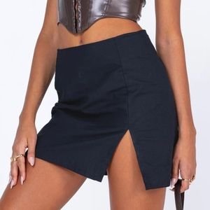 MOTEL | Black Split Hem Mini | size S